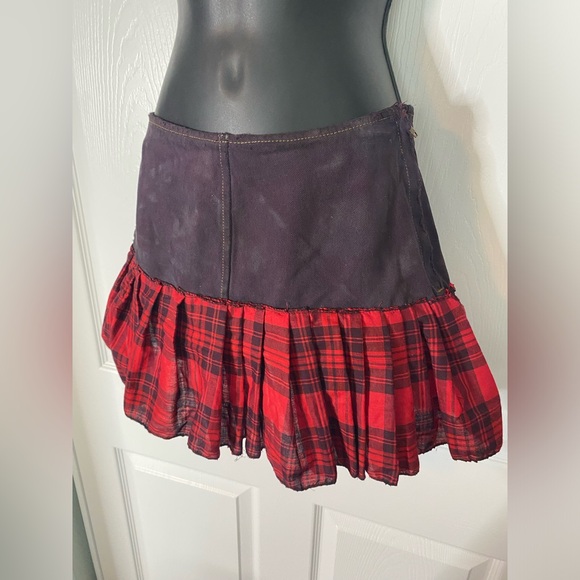 Upcycled Plaid Pleated Punk Mini Skirt Gothic Y2K Size 4 - Picture 3 of 5